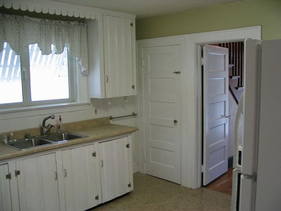 New sink, faucet, counter tops, floors,stove and refigerator!