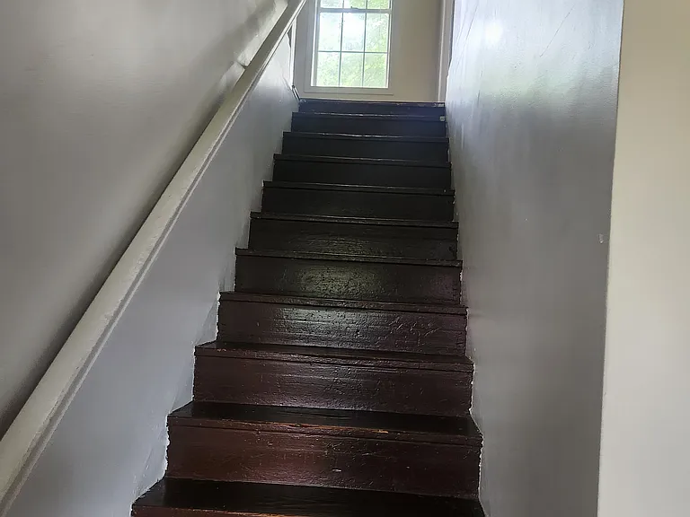 6024 Godwin Blvd — Photo 16