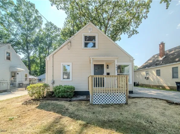 382 Larkin Ave, Akron, OH 44305