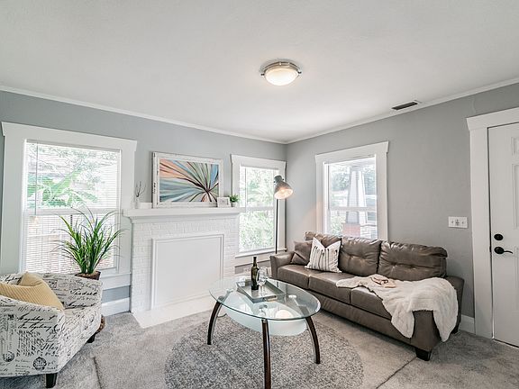5th image of 3206 N Highland Ave