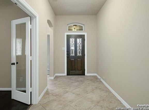 2nd image of 12243 Chambers Cv