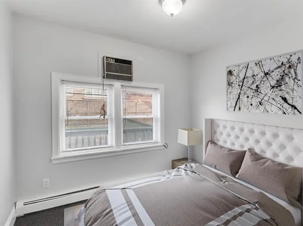1406 8th Street 2 image 3 of 10