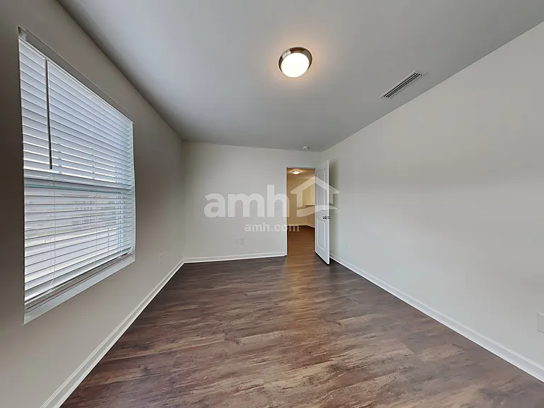 4335 Lochurst Dr — Photo 19