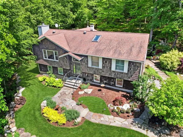 5 California Road, Warwick, NY 10990