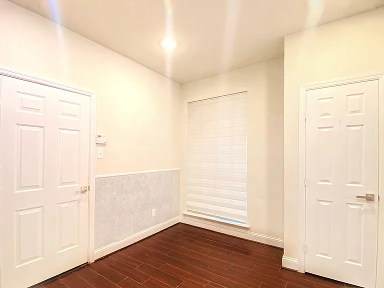 54 Alderon Woods Pl — Photo 15