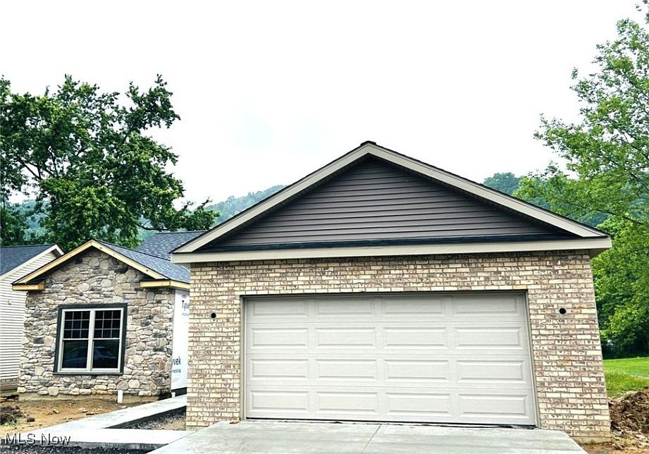2nd image of 291 Haley Cir