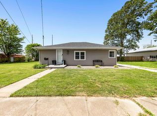 1007 S Main St, Fort Branch, IN 47648