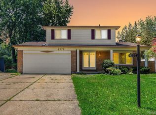 4270 Augustine Dr, Sterling Heights, MI 48310