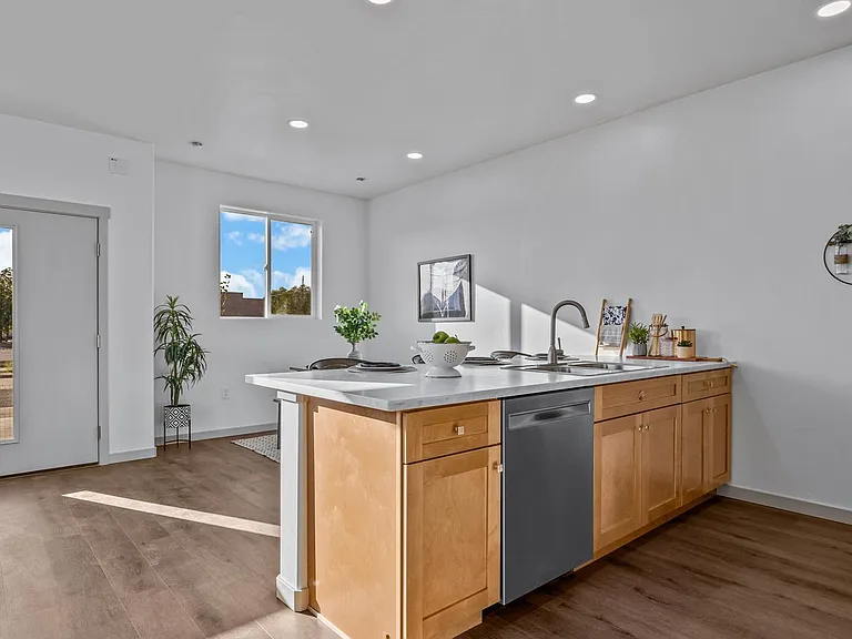 2772 Caspian Way #C — Photo 14