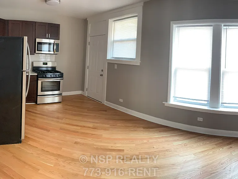 1644 W Pratt Blvd #2E — Photo 6