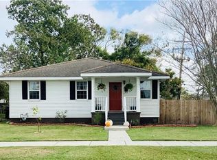 601 Montgomery Ave, Metairie, LA 70003