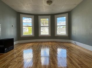 201 Laurel St #2A, Manchester, NH 03103