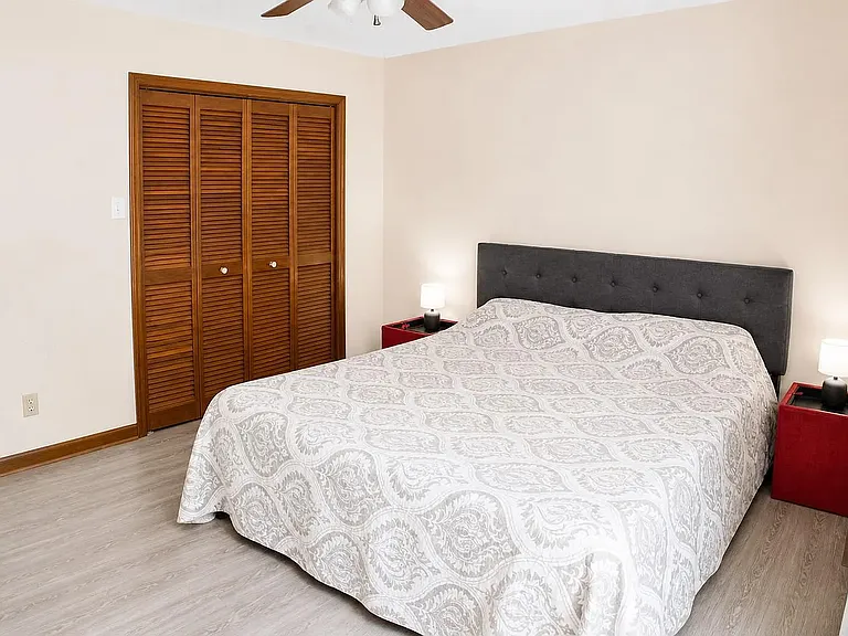 8809 Dove Dr — Photo 36