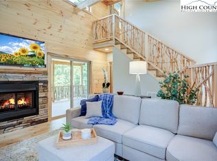 311 Poplar Dr, Banner Elk, NC 28604