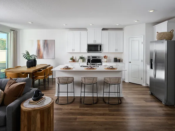 5122 Green Belt Dr, Haines City, FL 33844