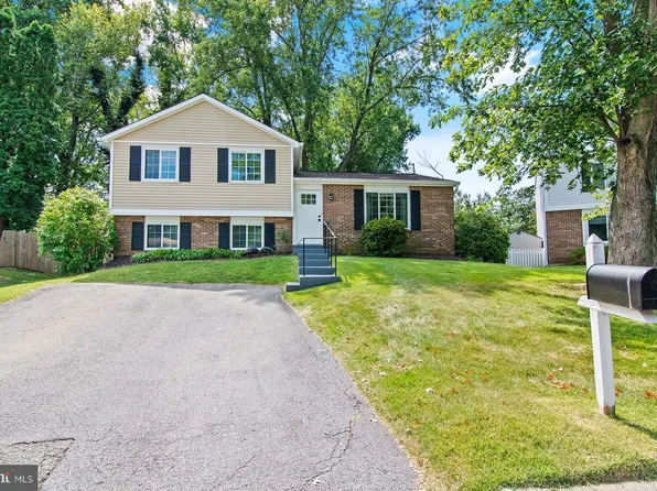 12100 Sioux Pl, Gaithersburg, MD 20878