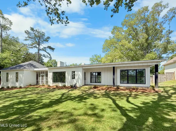 130 Lakeshore Dr, Madison, MS 39110
