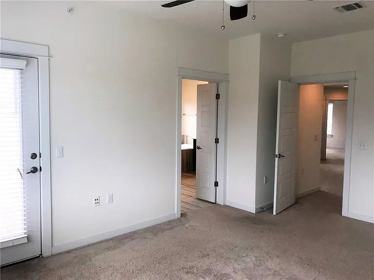 4231 Berkman Dr — Photo 8