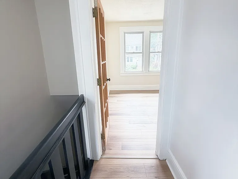 35 Hill St #B — Photo 17