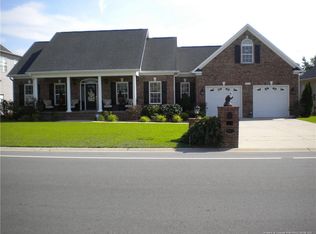 309 W Summerchase Dr, Fayetteville, NC 28311