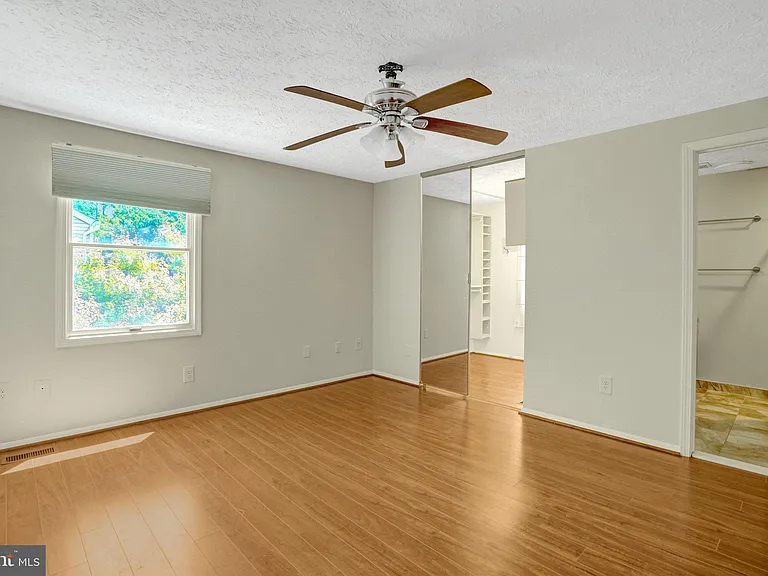 2920 Montauk Ct — Photo 25