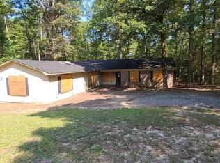 9224 Kling Rd, Mabelvale, AR 72103