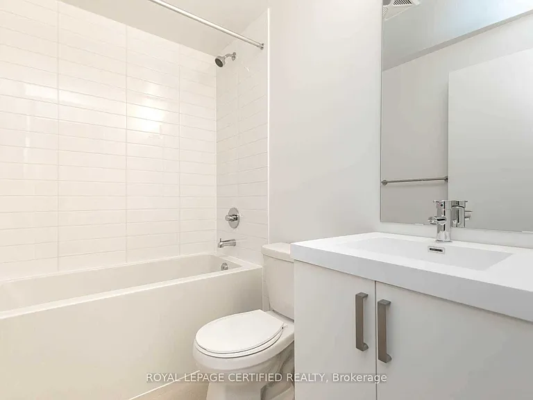 1603 Eglinton Ave W #1404 — Photo 20