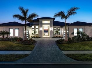 1158 Blue Shell Loop, Sarasota, FL 34240