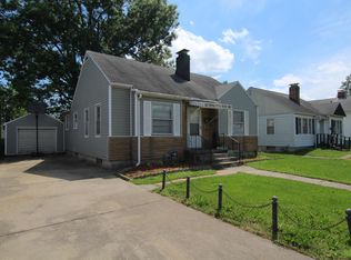 2027 Clarke St, Murphysboro, IL 62966