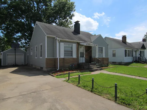 2027 Clarke St, Murphysboro, IL 62966