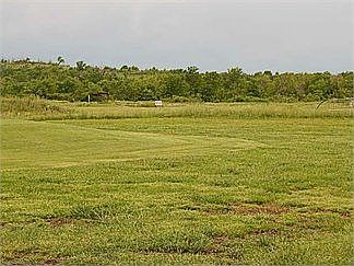 4th image of 894 Hwy 99
