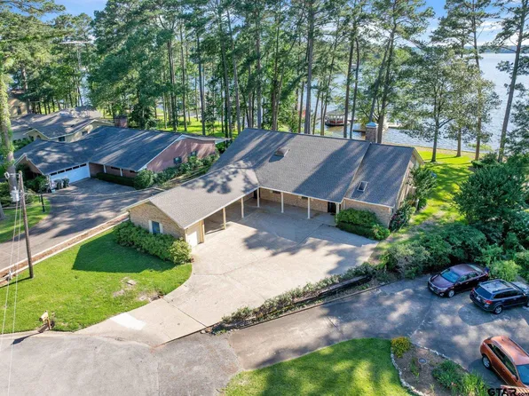 16820 Cardinal Ln, Troup, TX 75789