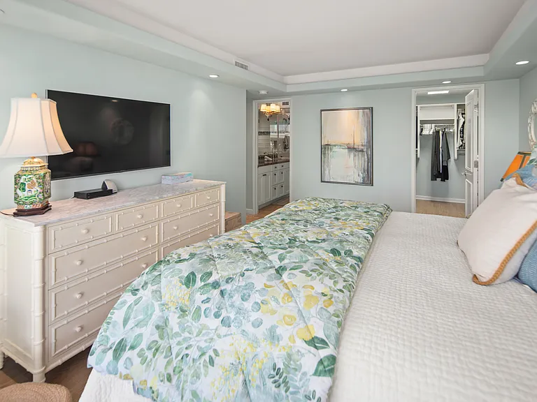 1730 Avenida Del Mundo #304 — Photo 15