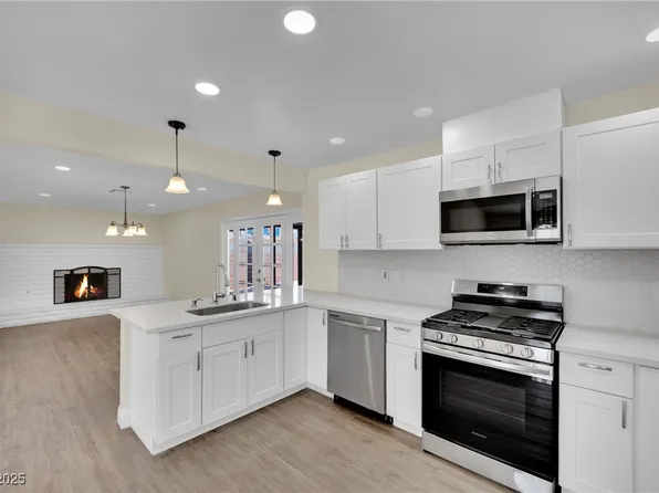 6436 Whippoorwill Way, Las Vegas, NV 89103