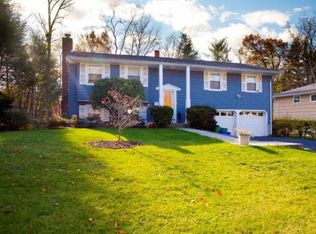 6 Faist Dr, Spring Valley, NY 10977