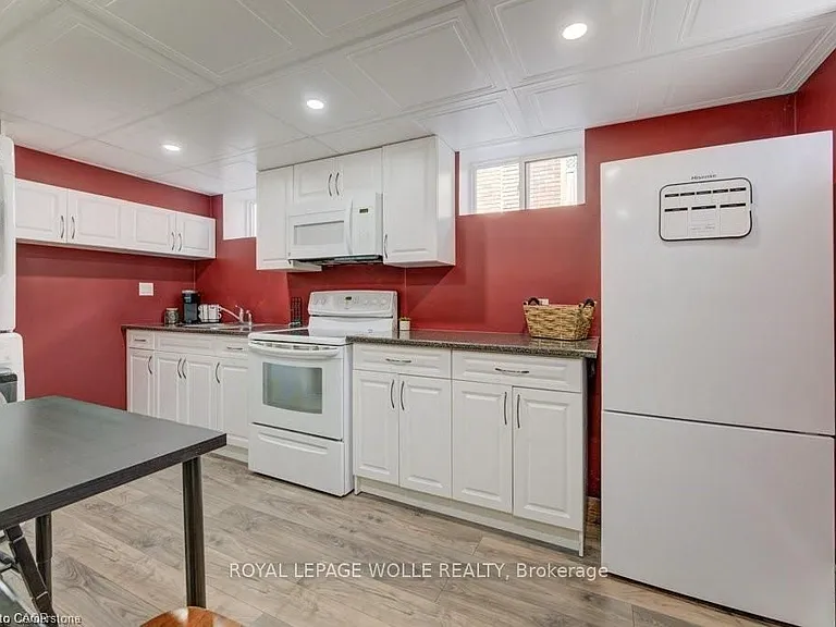 13 Lowell St S #BASEMENT — Photo 8