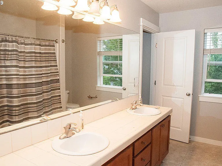 15135 SW 93rd Ave — Photo 11