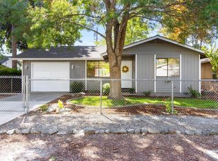 731 SW I St, Grants Pass, OR 97526