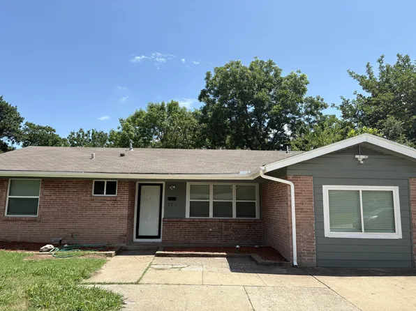 729 Cranbrook Ln, Grand Prairie, TX 75052