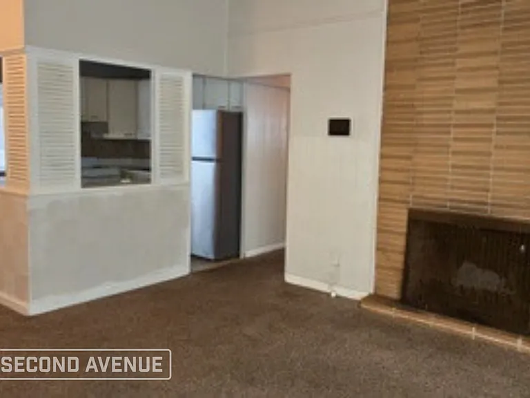 9709 Duke Dr — Photo 2