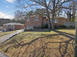 171 Diane Ln, Fort Oglethorpe, GA 30742