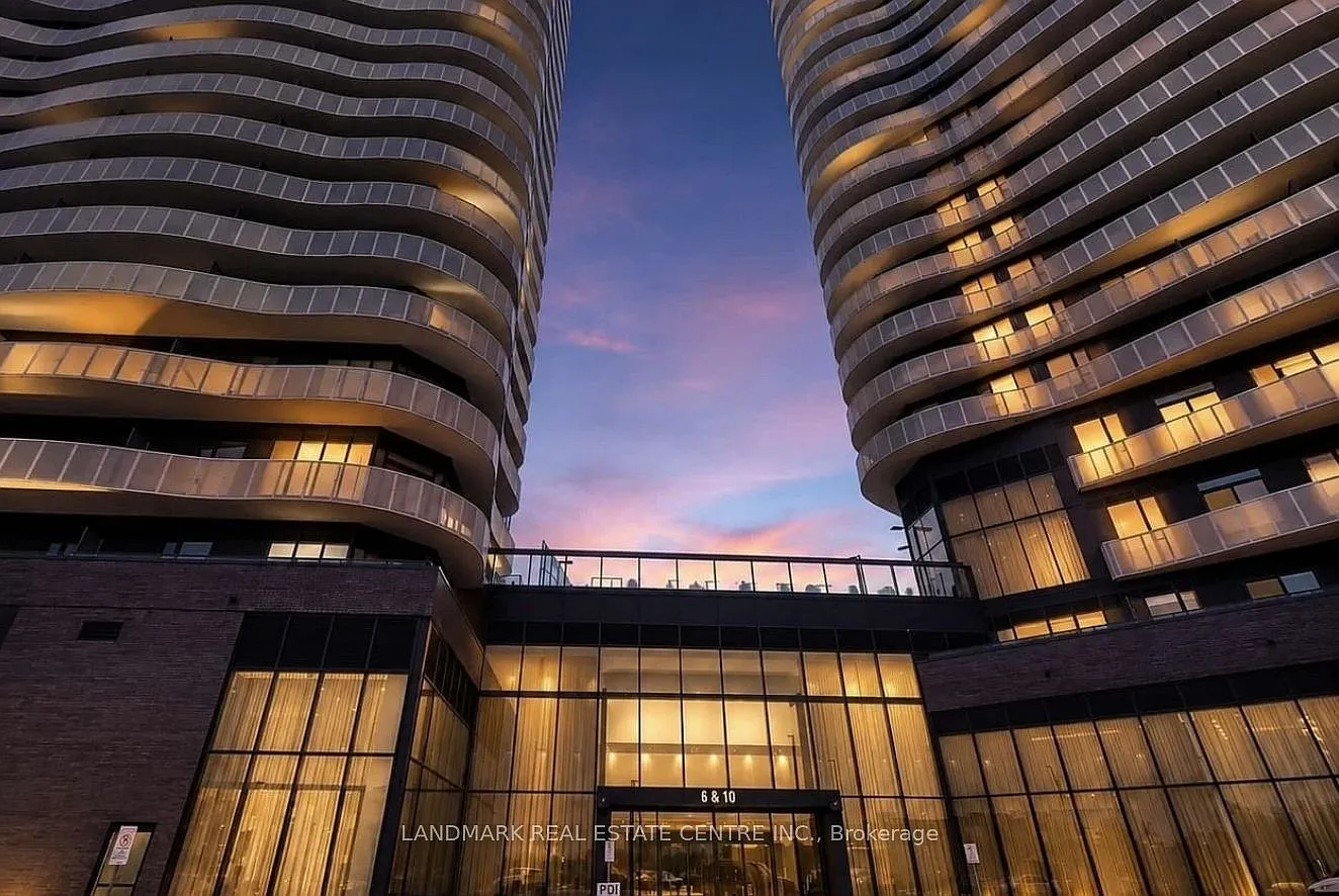SXSW Condos — Photo 2