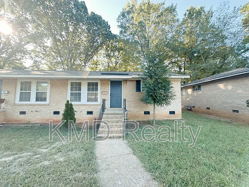5006 Malibu Dr