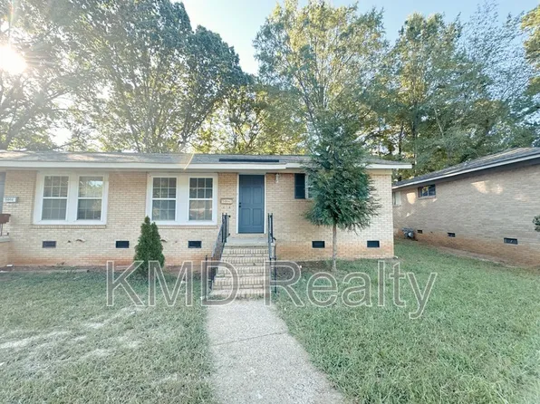 5006 Malibu Dr, Charlotte, NC 28215