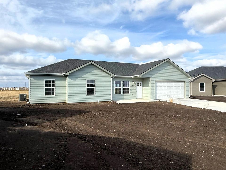 1st image of 3008 Fountain Dr