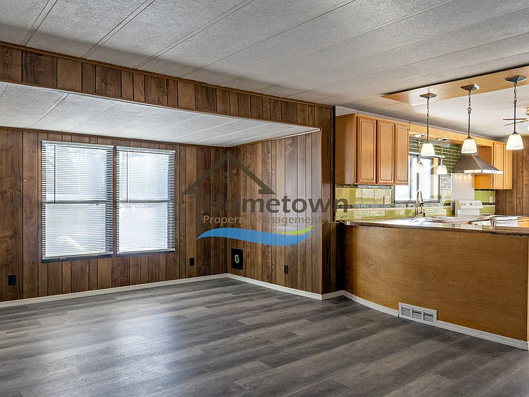 563 Terry Trl — Photo 26
