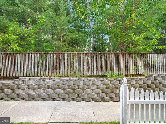 5th image of 8031 Brookstone Ct