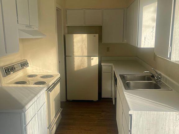 4th image of 3531 W Westgene Cir