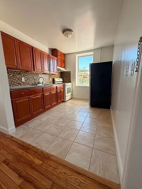 1 bed, $1,700 — Photo 1