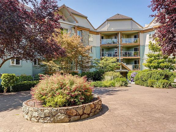 5th image of 494 Marsett Pl #110